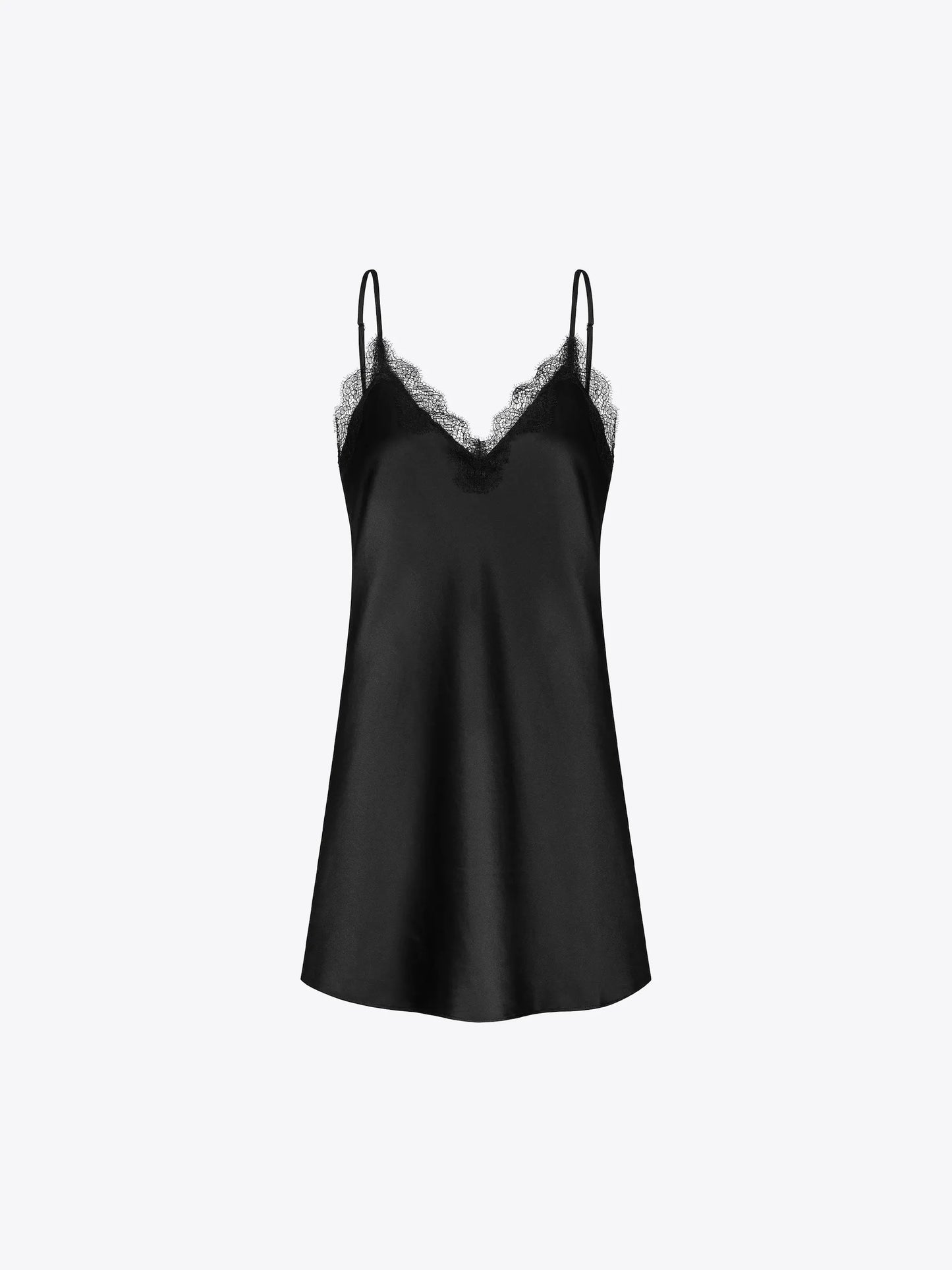 Musta värvi pitsi äärega öösärk